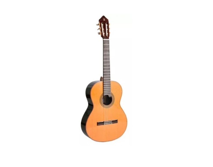 ALHAMBRA 9P CW E8 + HARD CASE ELEKTRO CUTAWAY KLASİK