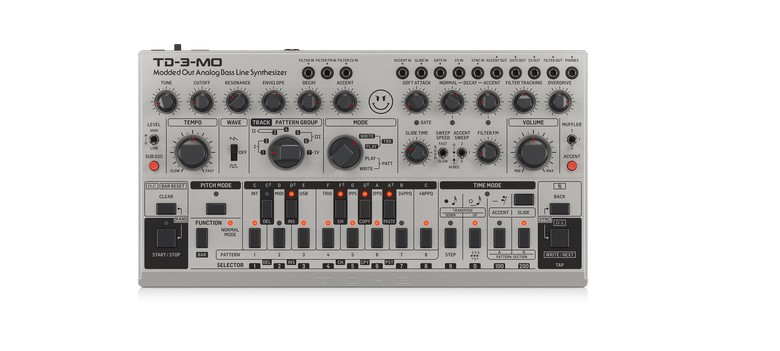 BEHRİNGER TORO CLASSİC ANALOG BASS SYNTHESİZER
